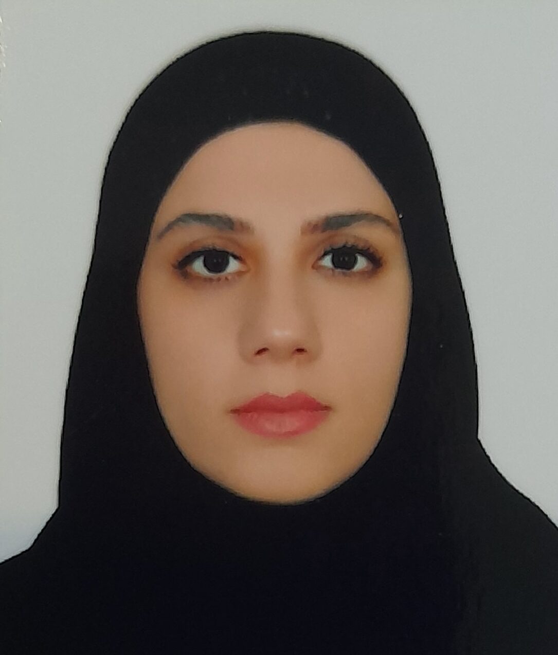ندا اپرام دبیر ریاضی و علوم و فارسی و نگارش