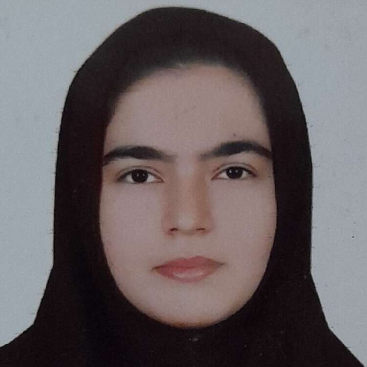 زینب هادیانفر