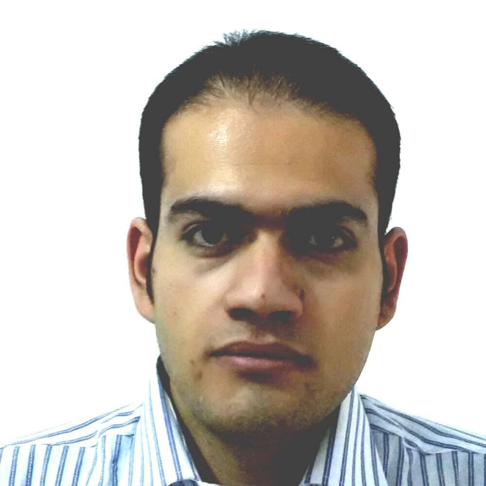 محمود مفاخری