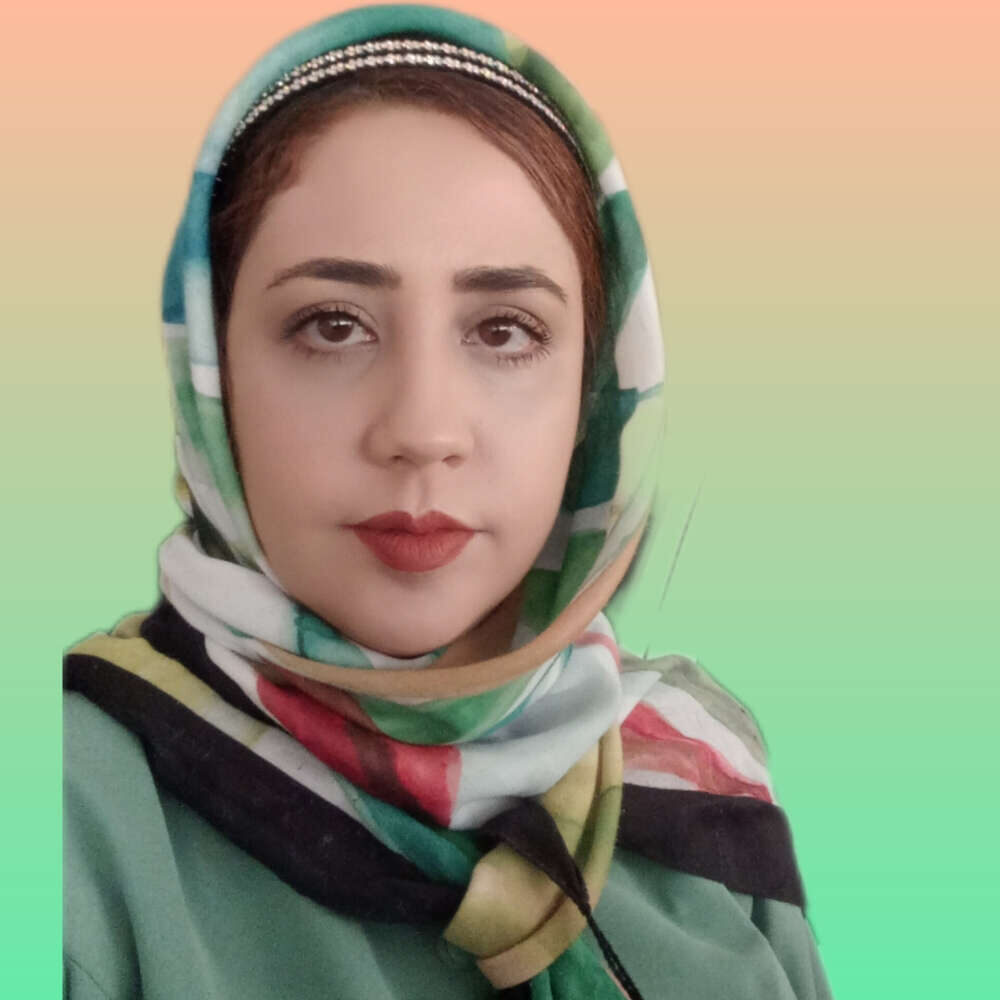 زهرا سادات حسینی