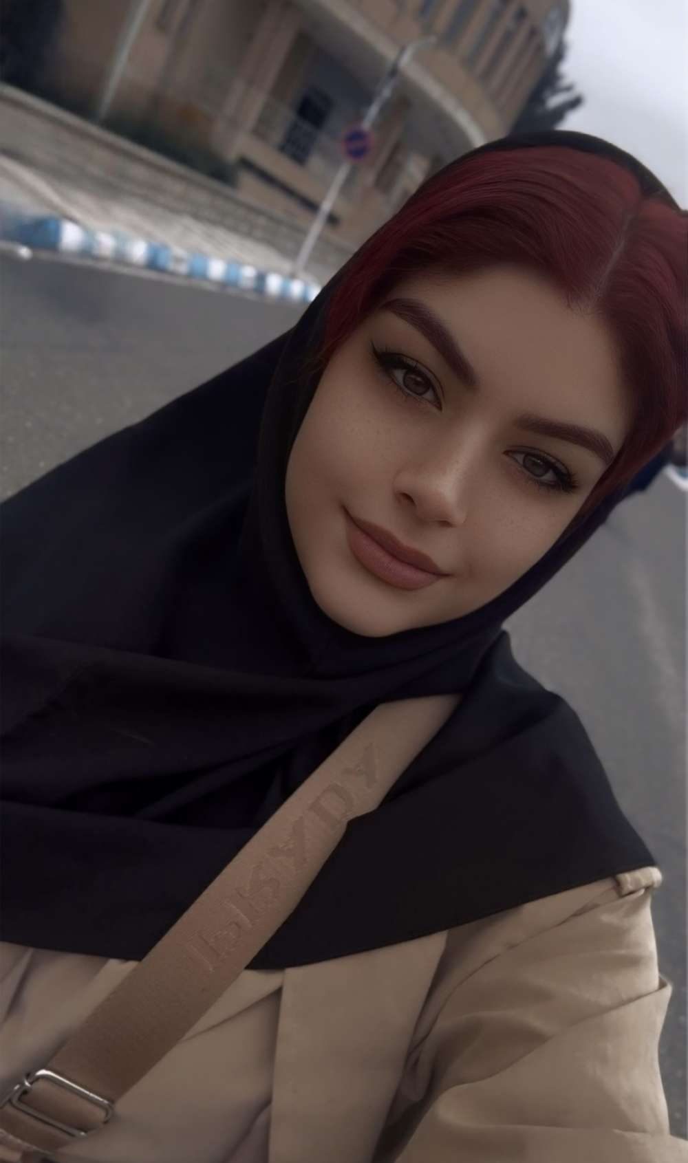 روژان فتوحی یگانه