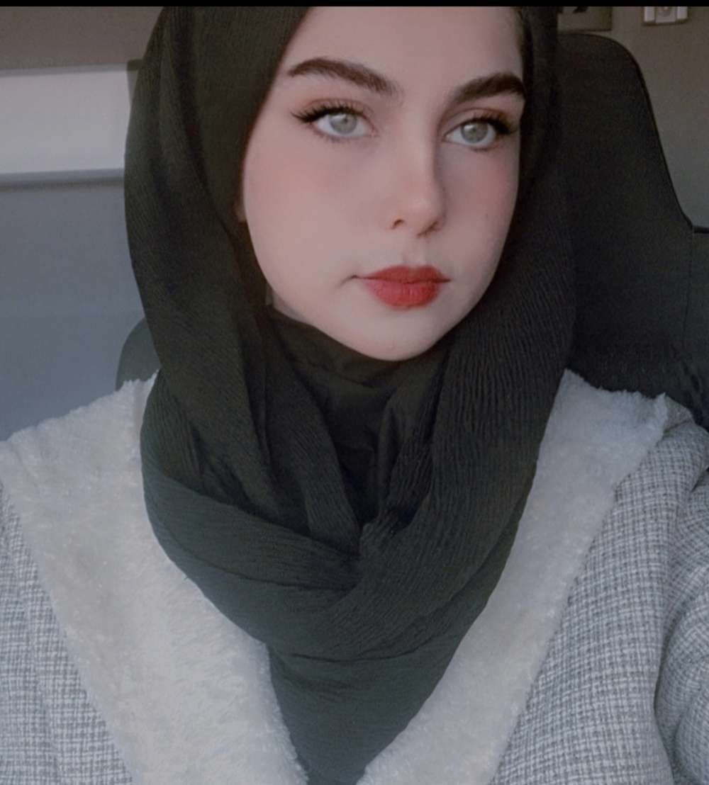ایدا زاهدی