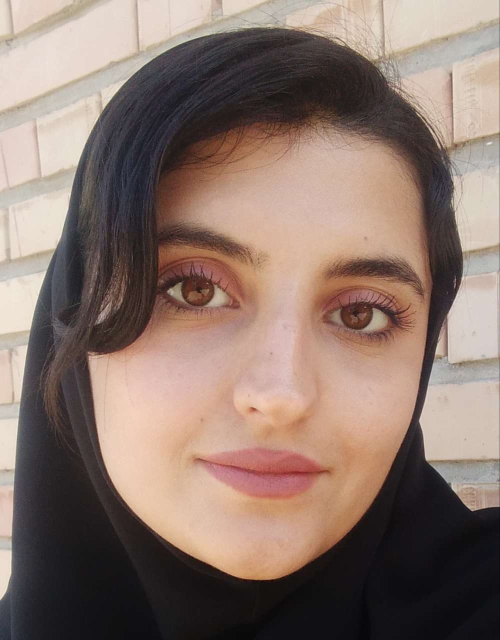 آیدا سرواندام
