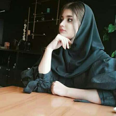 مینا کریمی